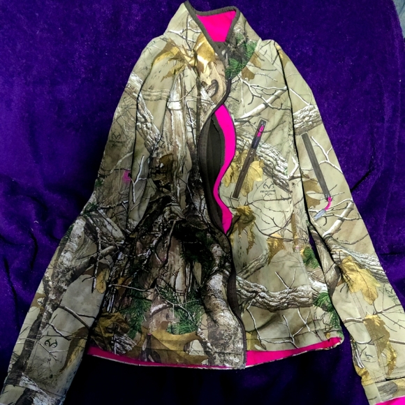 Realtree jacket - Picture 1 of 3